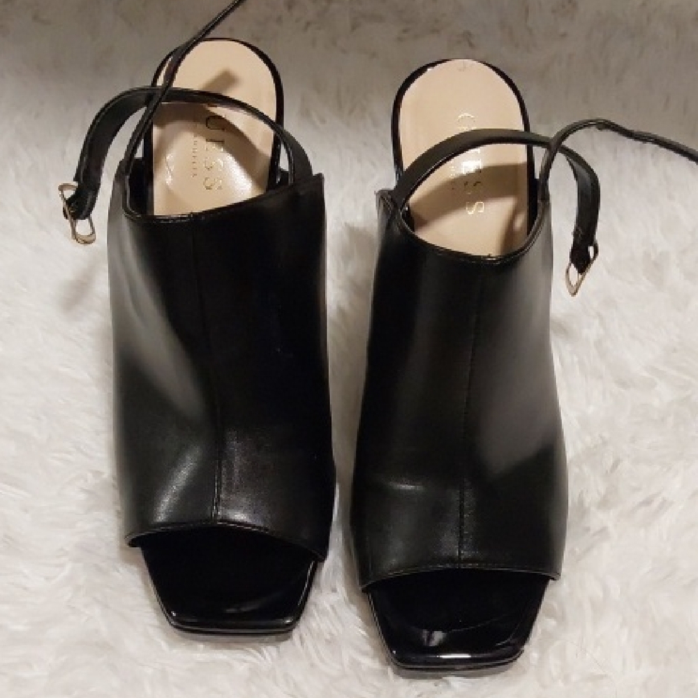 Guess Black Leather Open-Toe Mules